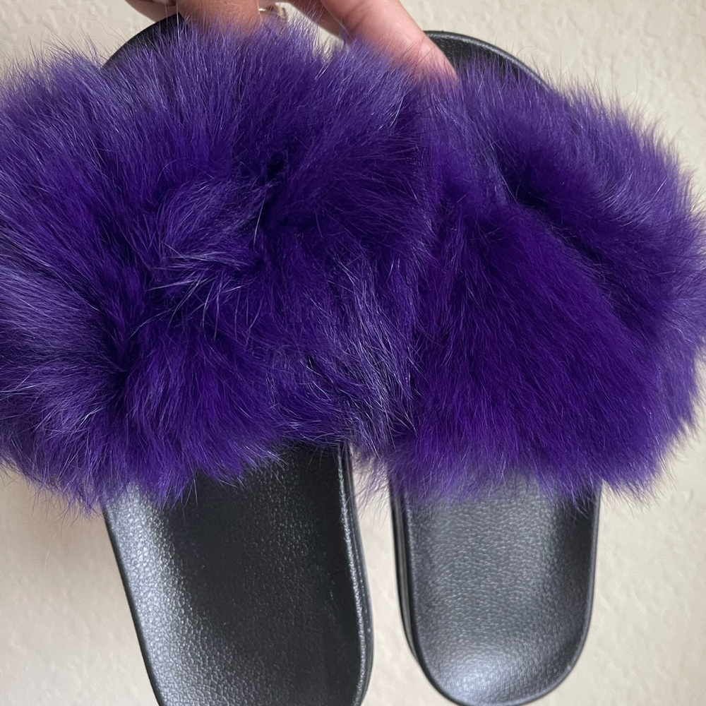 Purple Furry Jelly Slides